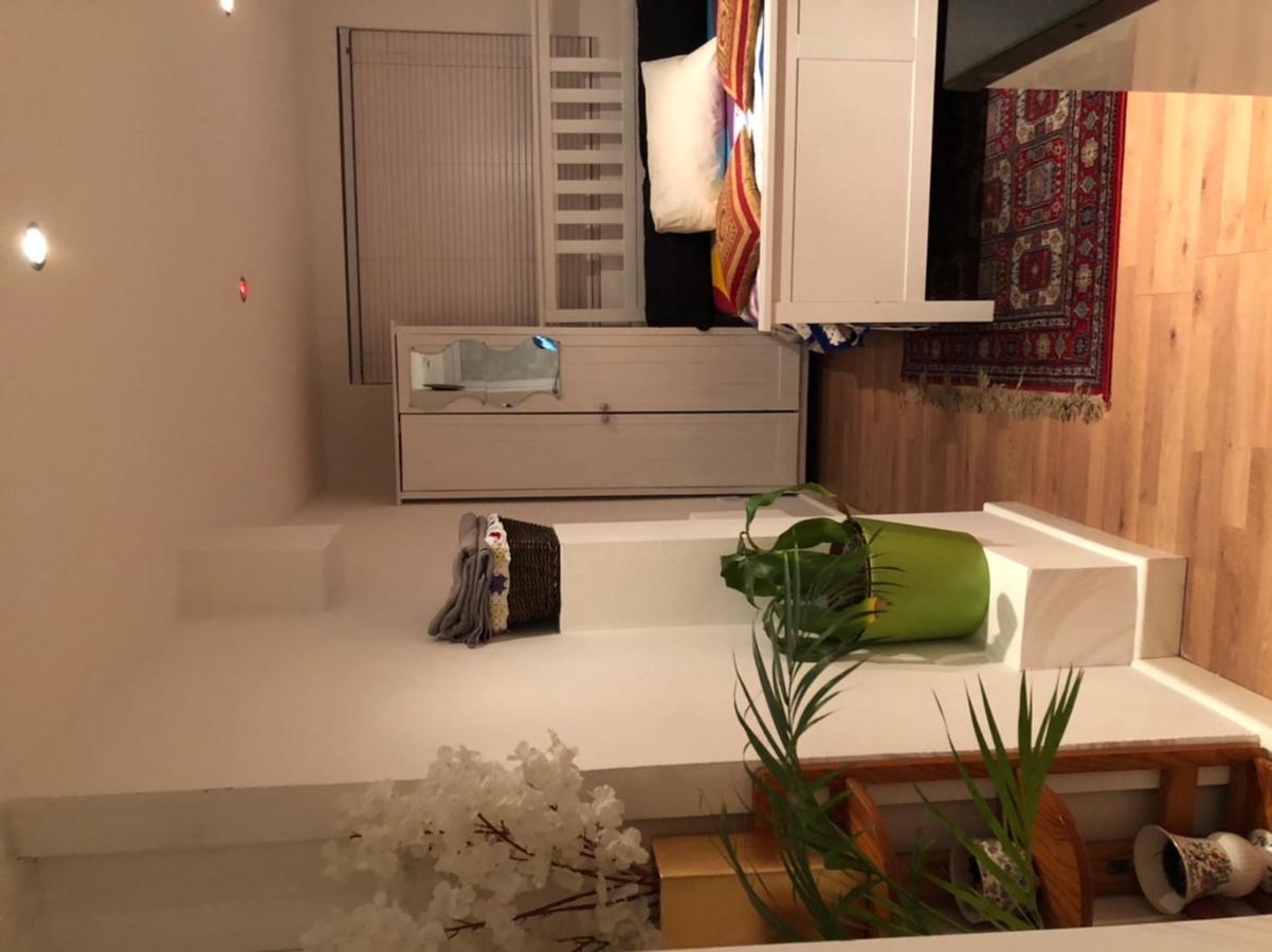 Saranda Alb Apartment London Bagian luar foto