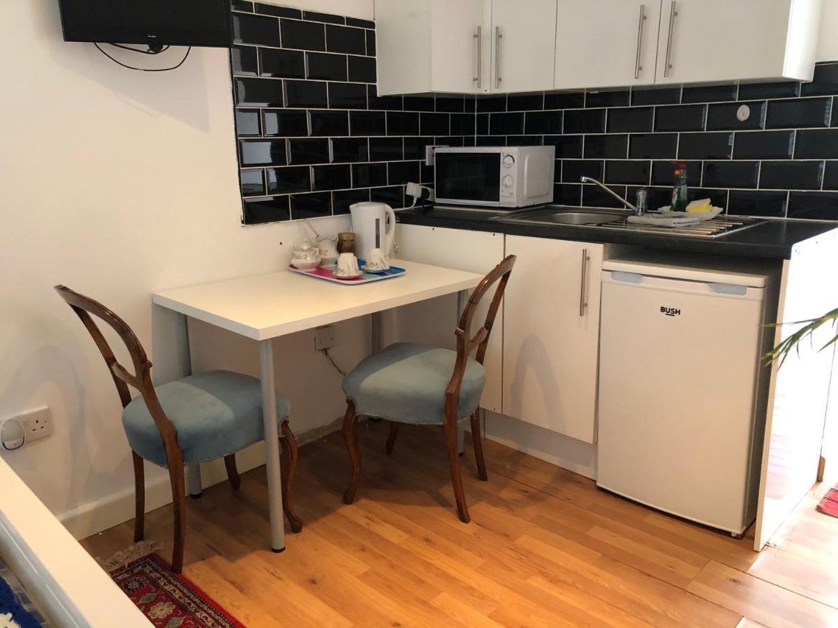 Saranda Alb Apartment London Bagian luar foto