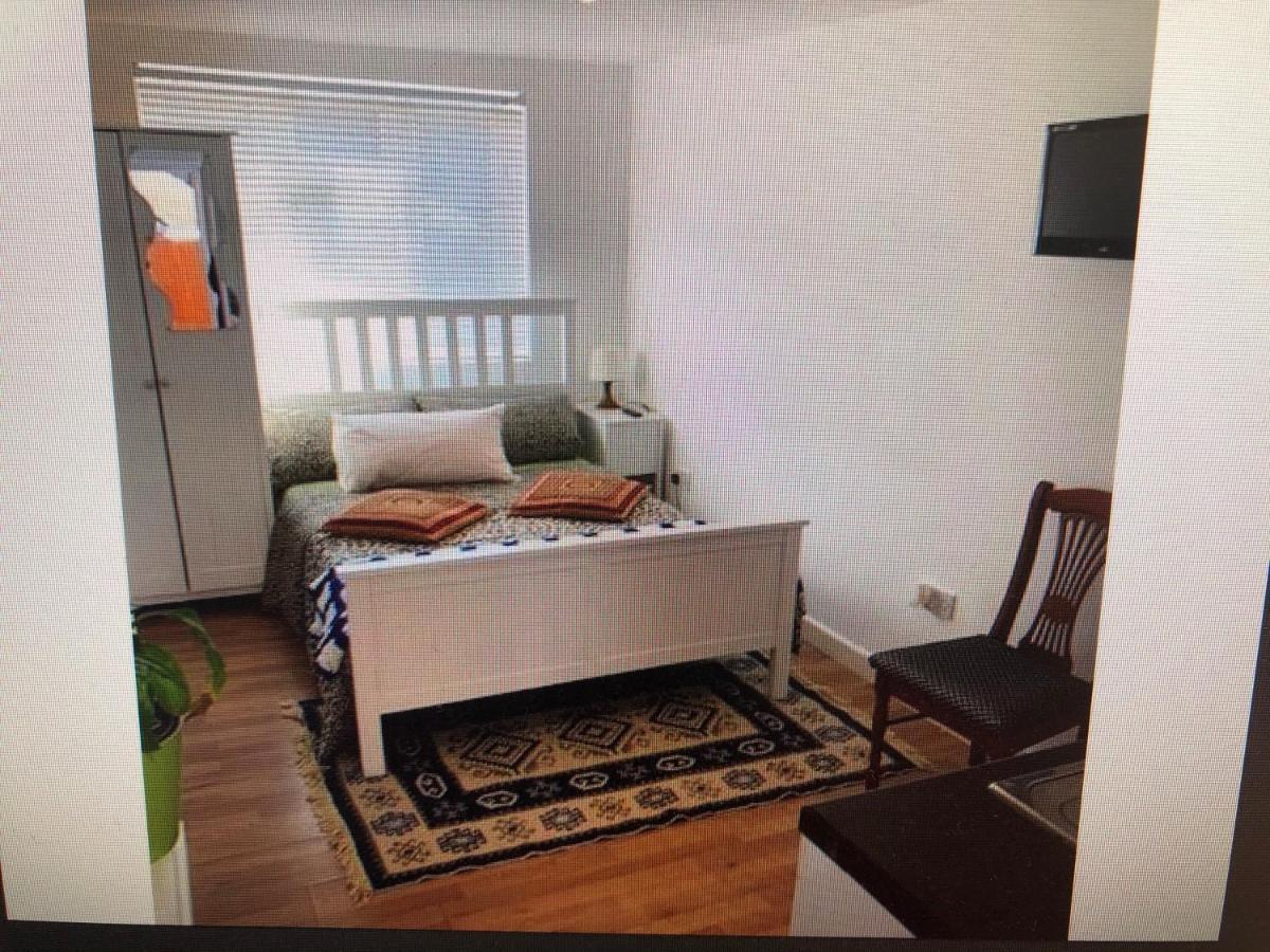 Saranda Alb Apartment London Bagian luar foto